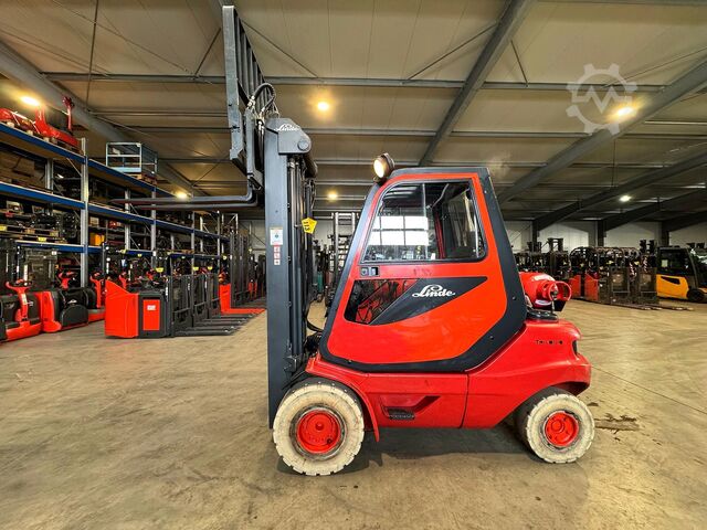 2002, UVV inspection valid until 10/2026, 15,752 operating hours Linde H 30T