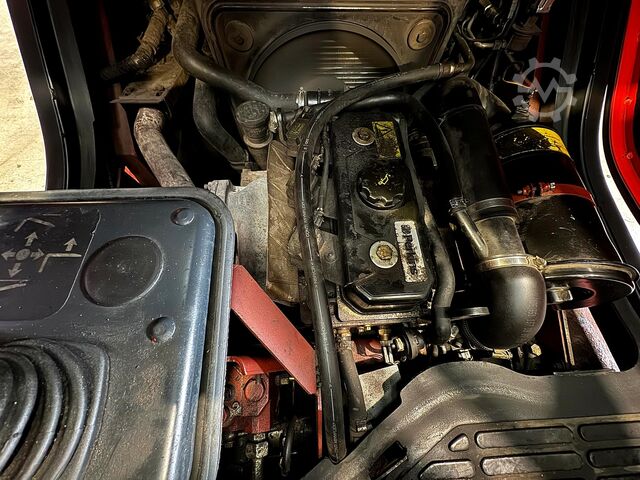 2002, UVV inspection valid until 10/2026, 15,752 operating hours Linde H 30T