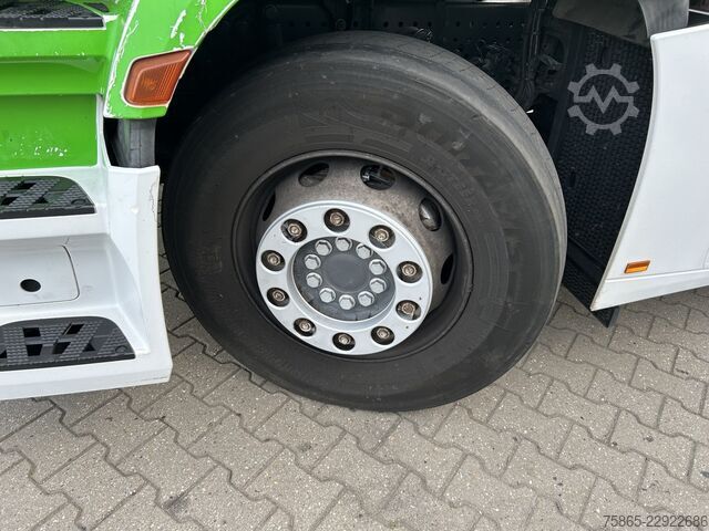 Standard-SZM Mercedes-Benz Actros 1840 LS StreamSpace / 906 dkm / Tacho V2...