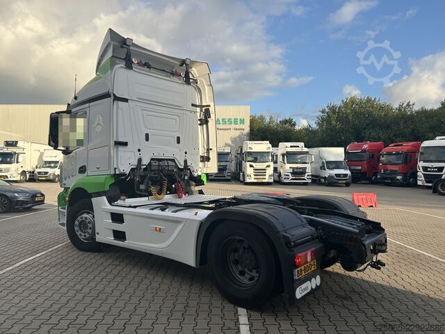 Standard-SZM Mercedes-Benz Actros 1840 LS StreamSpace / 906 dkm / Tacho V2...