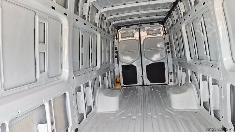 Kastenwagen hoch MERCEDES-BENZ Sprinter III Kasten  519 CDI RWD 4x 4 Allrad