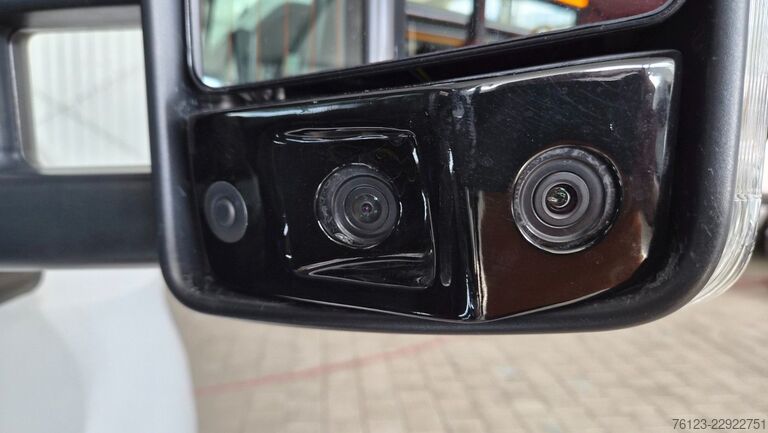 Kleinbus MERCEDES-BENZ 30 Sitzer Schul- Transferbus 519 Lagerfahrzeug