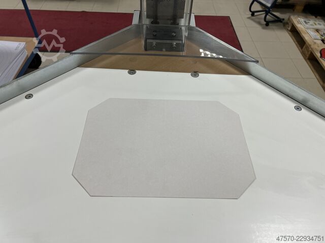 Eckenabschneider für Hardcover Samed Innovazioni MM 1 Corner cutter for hardcovers