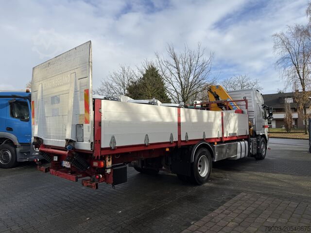 Flatbed truck Volvo FM330 Kran Effer 165 bis 20 Meter