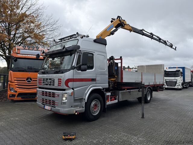 Flatbed truck Volvo FM330 Kran Effer 165 bis 20 Meter