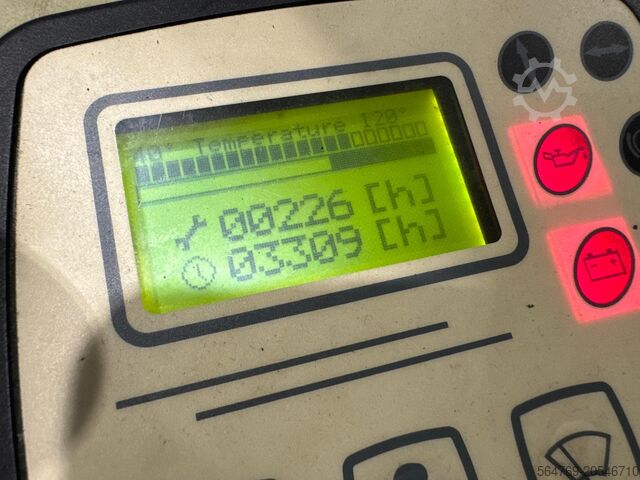 Vierwege-Gabelstapler Hubtex DQ45 / 4500 kg/ Triplex /Only 3309 h