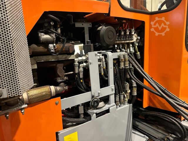 Vierwege-Gabelstapler Hubtex DQ45 / 4500 kg/ Triplex /Only 3309 h