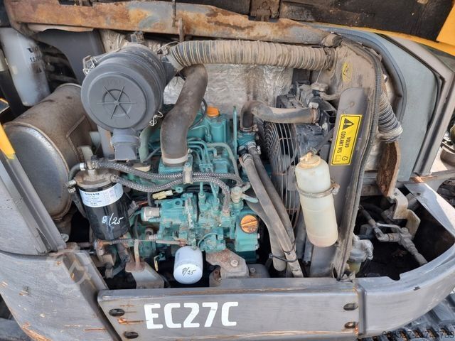 Mini excavator VOLVO EC27