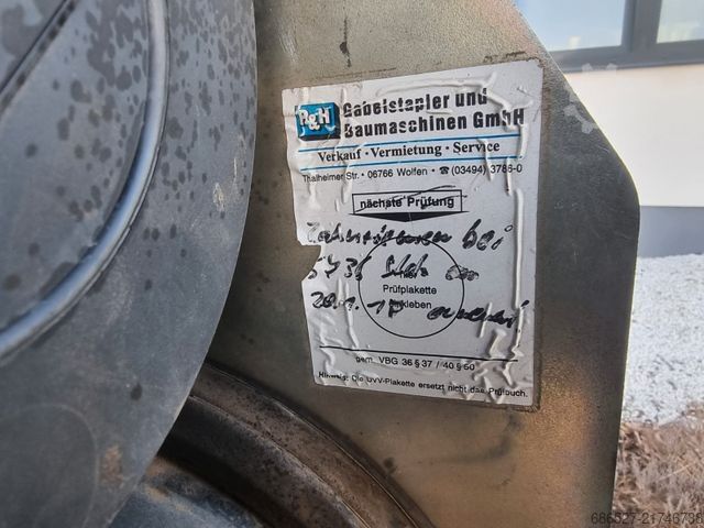 Wheel loader AHLMANN AL80