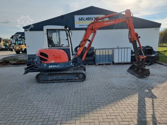 Mini excavator KUBOTA KX121-3a mit Teleskoparm