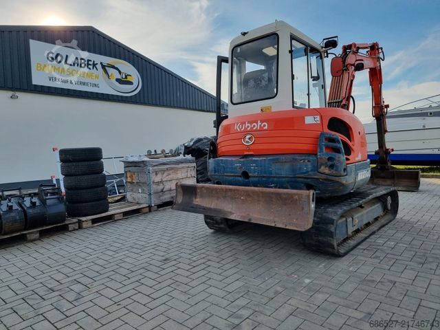 Mini excavator KUBOTA KX121-3a mit Teleskoparm
