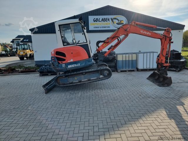 Mini excavator KUBOTA KX121-3a mit Teleskoparm