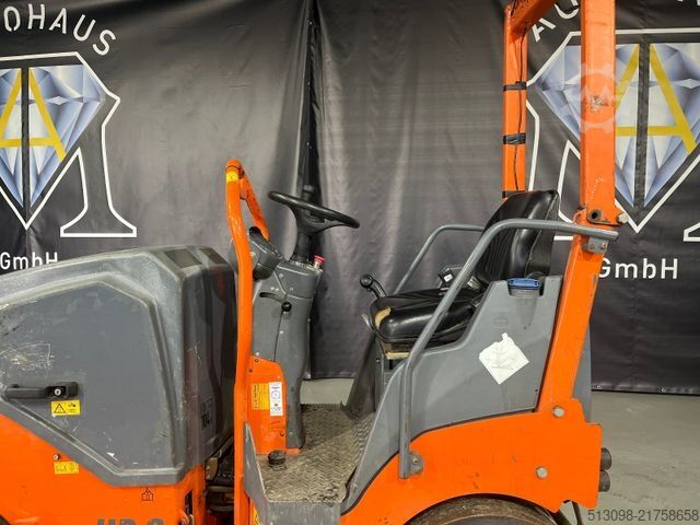 Walzenzug HAMM TANDEM WALZE / ROLLER HD 8 VV KUBOTA KNICKGELENK