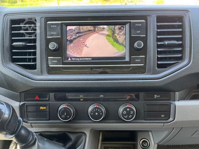 Transporter mit Koffer VOLKSWAGEN CRAFTER 2.0TDI XXXL KOFFER RAMPE KAMERA 177 PS