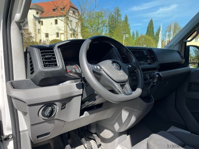 Transporter mit Koffer VOLKSWAGEN CRAFTER 2.0TDI XXXL KOFFER RAMPE KAMERA 177 PS