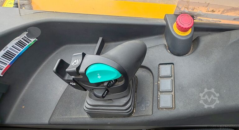 Schubmaststapler Jungheinrich ETV320 11m/ 2020yy/ 10963mh