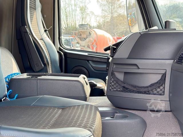 Truck mounted crane VOLVO FMX 460 * KRAN +JIB+ FUNK + Anhänger! 6x4 * TOP