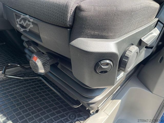 High top van MAN TGE 3.180 L3H3 Kasten AHK TEMPOMAT NAVI LED KAM