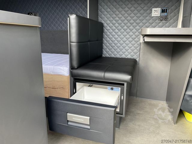 Panel van MAN TGE 3.180 L3H2 BF4 BEGLEITFAHRZEUG STANDH ACC