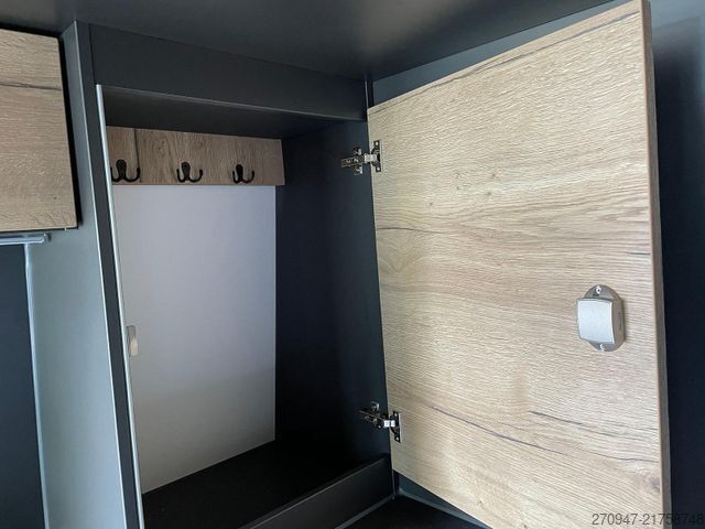 Panel van MAN TGE 3.180 L3H2 BF4 BEGLEITFAHRZEUG STANDH ACC