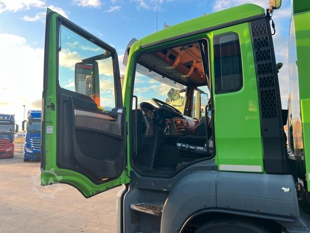 LKW mit Tankaufbau MAN TGS 26.400*ESTERER 3-KAM.*OBER/UNTER*LENK & LIFT