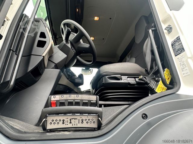 Other MAN TGS 33.440 6x6 /3-Seiten- Kipper / HIAB 228-4