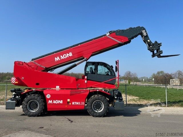Telescopic loader MAGNI RTH 8.35 | 2025