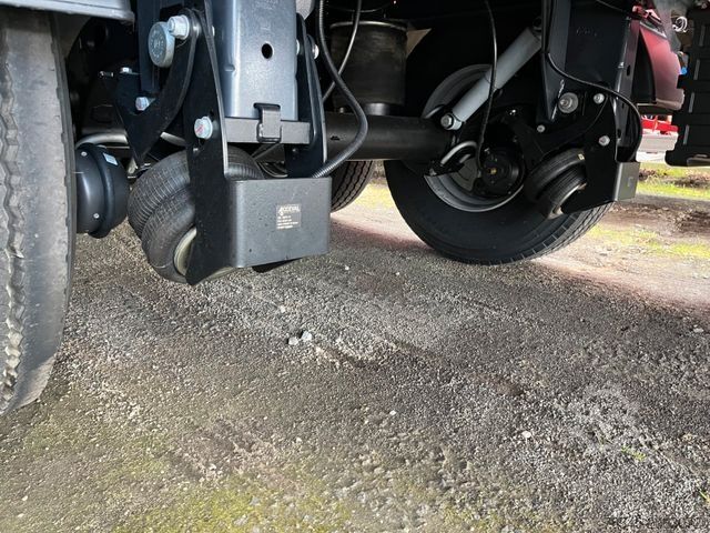 Tipper semitrailer WIELTON 55m3 Alu-Kastenmulde Kombitür NEU