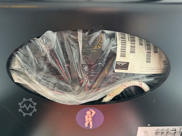 V 10 - 5212 * DOUBLE steering !! LINDE V 10 - 5212 * DOUBLE steering !!