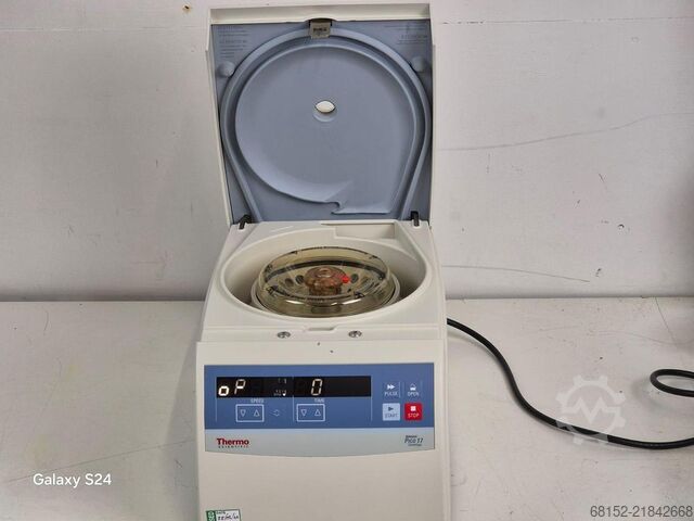 Thermo Fisher Heraeus Pico17 Centrifuge Thermo Fisher Heraeus Pico17