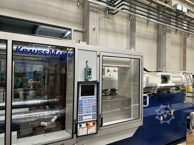 Injection molding machine Krauss Maffei KM 420-2700 C2