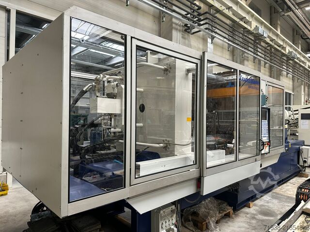 Injection molding machine Krauss Maffei KM 420-2700 C2