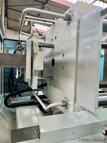 Injection molding machine Krauss Maffei KM 420-2700 C2