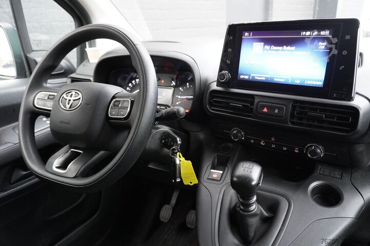 Panel van Toyota PROACE CITY 1.5 D-4D 130PK L2 EURO 6 - Airco - ...