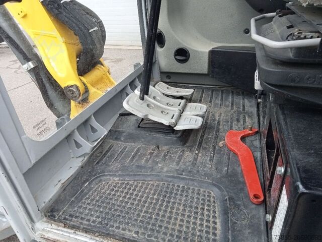 Mini Excavator  < 7t Wacker Neuson EZ38