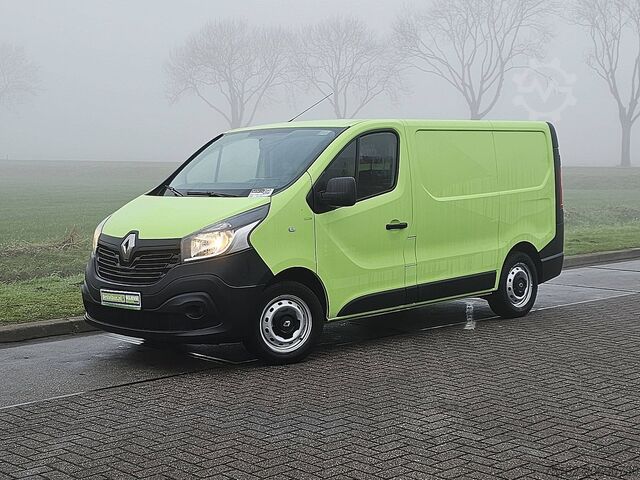 Hochdachkombi RENAULT TRAFIC 1.6 DCI 120 COMFORT L1H1