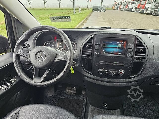 Personenbeförderung MERCEDES-BENZ VITO 114 TOURER XL AUT. 8 PL.