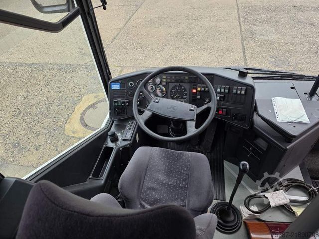 Intercity bus SETRA S315 Überland 53+49+1, großer Gepäckraum