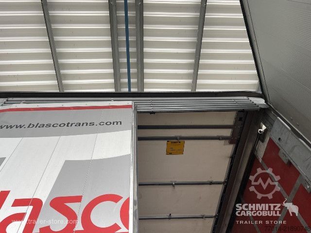 Open semitrailer with tarp Schmitz Cargobull Curtainsider Standard