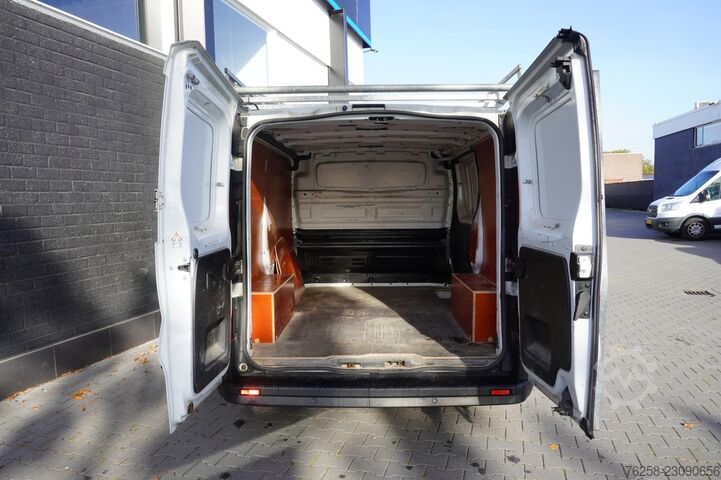 Renault Trafic 2.0 Blue dCi 130PK - Airco - Navi - Cruise - €15.900,- Excl. Renault Trafic 2.0 Blue dCi 130PK - Airco - Navi - Crui...