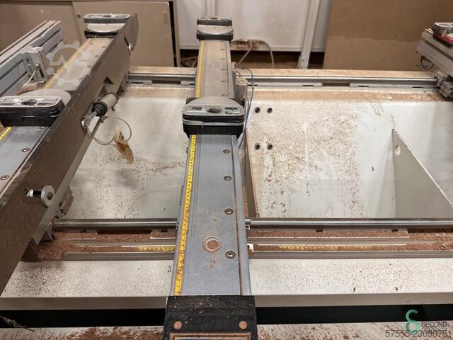 CNC Horizontal Machine centers  SCM Record 110 AL TVN Prisma 2006 SCM Record 110 AL TVN Prisma