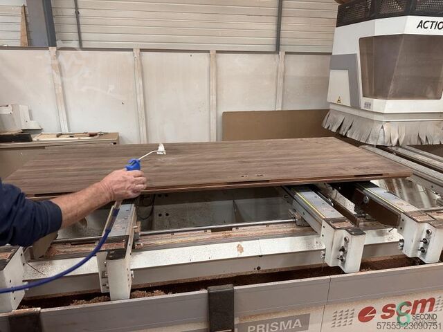CNC Horizontal Machine centers  SCM Record 110 AL TVN Prisma 2006 SCM Record 110 AL TVN Prisma