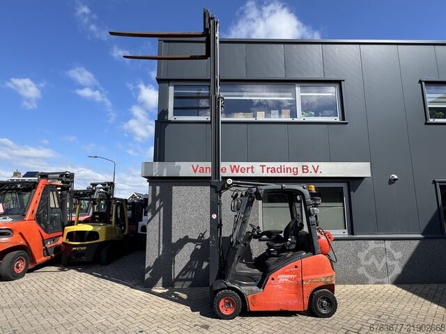 Linde H18T-01 Triplex 490 Freelift / Sideshift LPG 2012 LINDE H18T-01 Triplo 490 Freelift / Sideshift LPG 2012