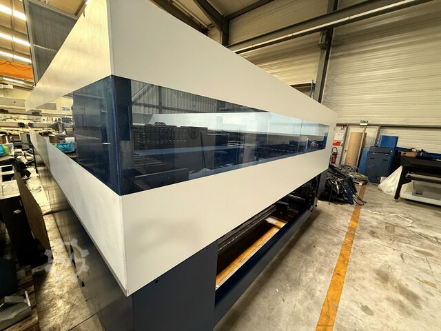 Laser cutting machine TRUMPF TruLaser 3040 (L32)