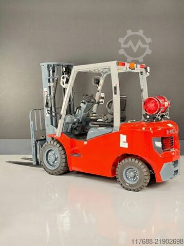 LPG front loader Heli CPYD25-G3- GAS  2,5t 3,3m Hub - KUBOTA - Garantie