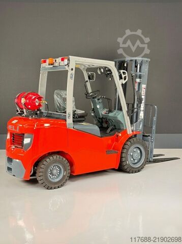 LPG front loader Heli CPYD25-G3- GAS  2,5t 3,3m Hub - KUBOTA - Garantie