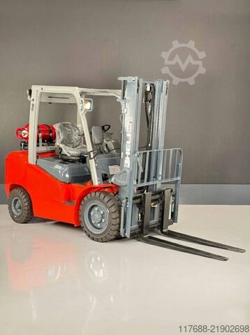 LPG front loader Heli CPYD25-G3- GAS  2,5t 3,3m Hub - KUBOTA - Garantie