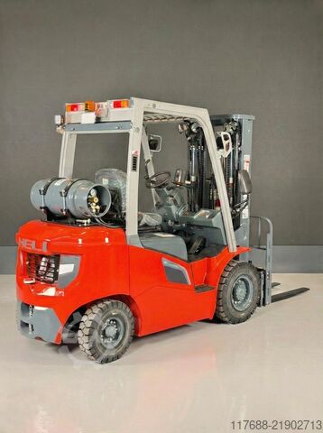 LPG front loader Heli CPYD35-G3- GAS 2,5t 4,7m Hub - KUBOTA - Garantie