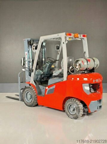 LPG front loader Heli CPYD25-G3- GAS 2,5t 4,7m Hub - KUBOTA - Garantie