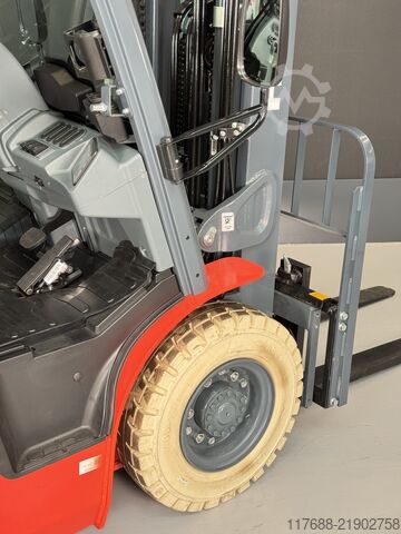 Electric 4-wheeler Heli CPD25-G2 4-Rad - 2,5t 4,7m - 6 Jahre Garantie